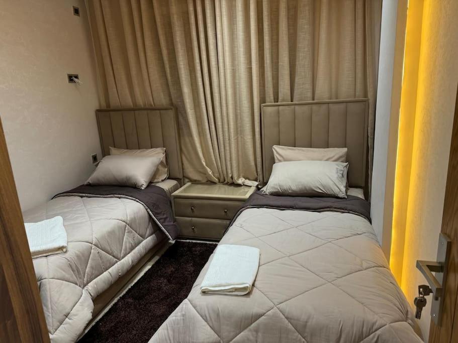 Family-Sized Cosy Apartment Ларач Екстер'єр фото
